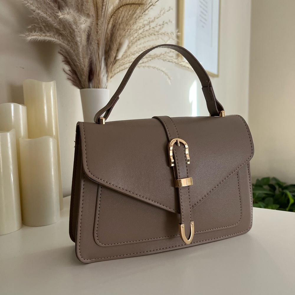 Crossbody Beige Top Handle Handbag w/ Detachable Crossbody Strap